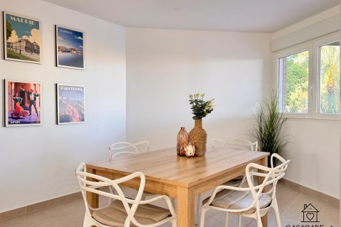 Wohnung zum Verkauf in Torrevieja, Alicante, Spanien 2 Schlafzimmer, 95 m2 Nr. 189703 - Foto 3