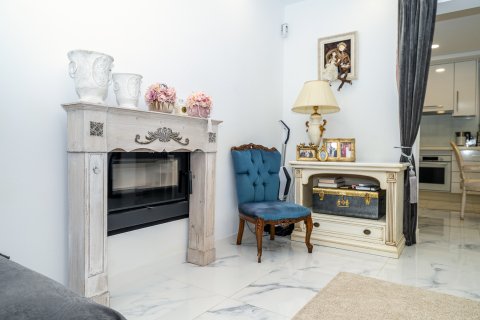 Huvila myytävänä Pinar De Campoverde, Alicante, Espanja, 5 makuuhuonetta, 192 m2 No. 189706 - kuva 15