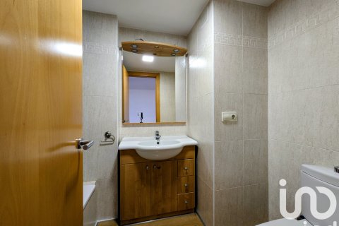 Bliźniak w Sant Fruitos de Bages, Barcelona, Hiszpania 3 sypialnie, 116 mkw. nr 153429 – zdjęcie 14