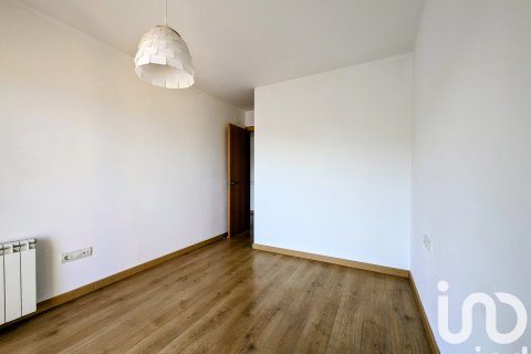 Bliźniak w Sant Fruitos de Bages, Barcelona, Hiszpania 3 sypialnie, 116 mkw. nr 153429 – zdjęcie 10