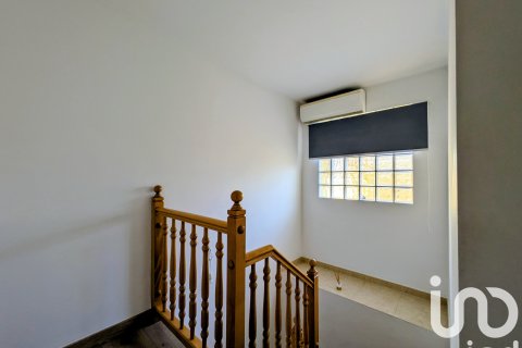 Bliźniak w Sant Fruitos de Bages, Barcelona, Hiszpania 3 sypialnie, 116 mkw. nr 153429 – zdjęcie 19