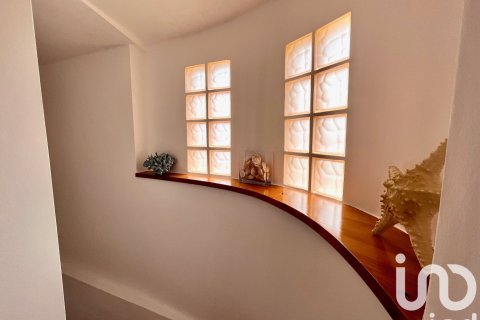 Māja pārdošanā Peniscola, Castellon, Spānijā 4 istabas, 242 m2 Nr. 153430 - attēls 26