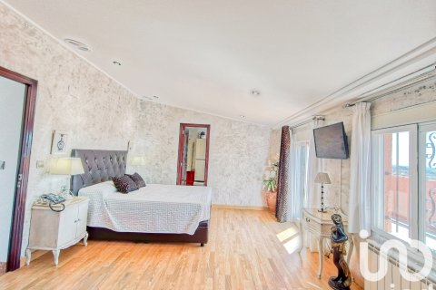 Продажа дома в Эльче, Аликанте, Испания 4 спальни, 317м2 №153433 - фото 29