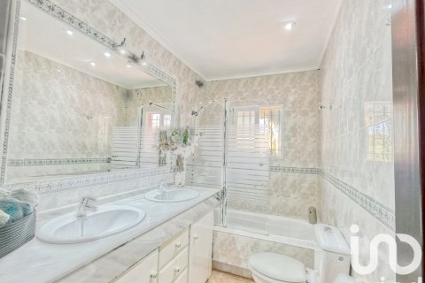 Продажа дома в Эльче, Аликанте, Испания 4 спальни, 317м2 №153433 - фото 24