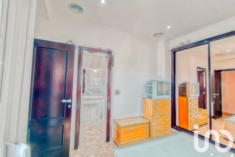 Продажа дома в Эльче, Аликанте, Испания 4 спальни, 317м2 №153433 - фото 27
