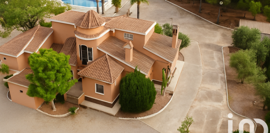 Дом в Эльче, Аликанте, Испания 4 спальни, 317м2 №153433