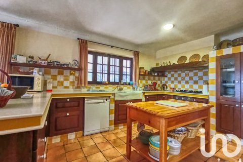 Продажа дома в Виллена, Аликанте, Испания 8 спален, 766м2 №153432 - фото 27
