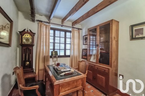 Продажа дома в Виллена, Аликанте, Испания 8 спален, 766м2 №153432 - фото 11