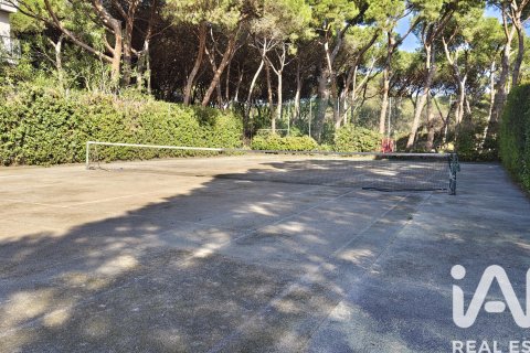 Duplex zum Verkauf in Gava, Barcelona, Spanien 4 Schlafzimmer, 211 m2 Nr. 188434 - Foto 4