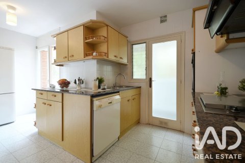 Duplex zum Verkauf in Gava, Barcelona, Spanien 4 Schlafzimmer, 211 m2 Nr. 188434 - Foto 12