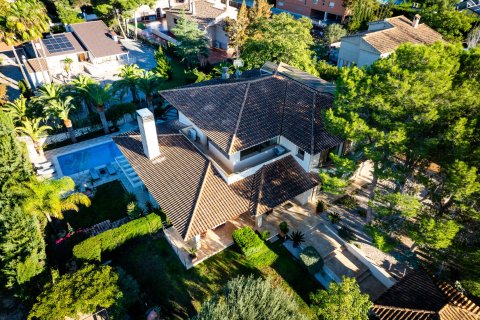 Villa for sale in Murcia, Spain 5 bedrooms, 610 sq.m. No. 164649 - photo 10