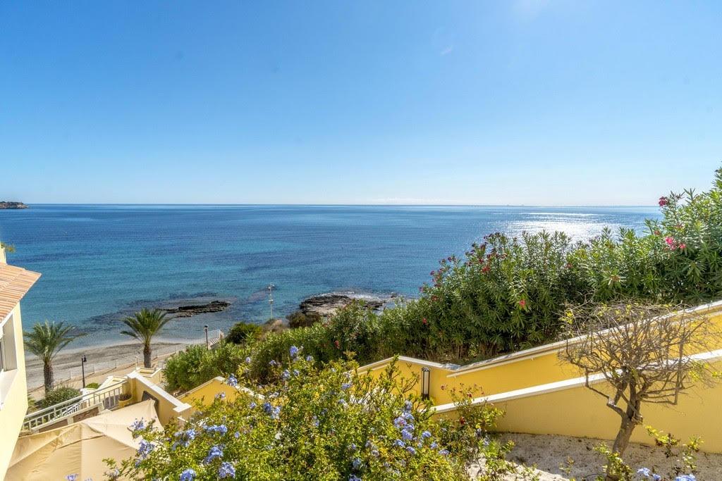 Lägenhet i Alicante, Spanien 3 sovrum, 100 kvm. Nr. 79014