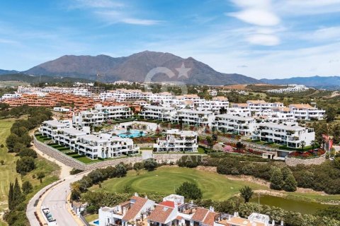 Huoneisto myytävänä Casares, Malaga, Espanja, 3 makuuhuonetta, 163 m2 No. 159487 - kuva 12