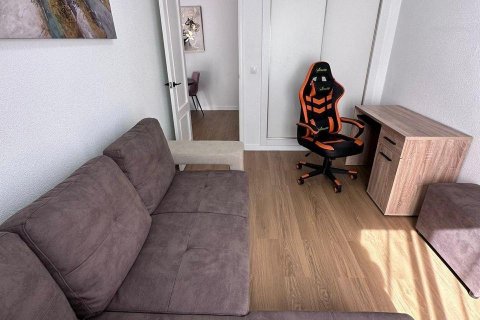 Apartamento en venta Torrevieja, Alicante, España 85 m2 No. 109317 - foto 25