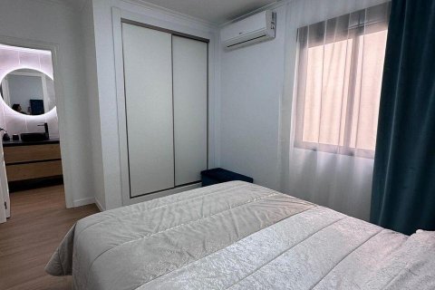 Apartamento en venta Torrevieja, Alicante, España 85 m2 No. 109317 - foto 15