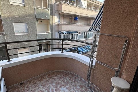 Apartamento en venta Torrevieja, Alicante, España 85 m2 No. 109317 - foto 8