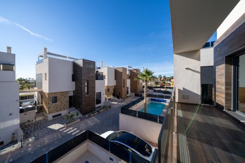 House for sale La Zenia, Alicante, Spain 3 bedrooms, 186 sq.m. No. 109314 - photo 24