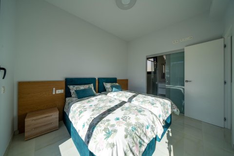 House for sale La Zenia, Alicante, Spain 3 bedrooms, 186 sq.m. No. 109314 - photo 20