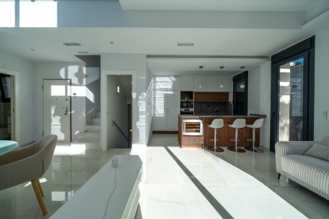 House for sale La Zenia, Alicante, Spain 3 bedrooms, 186 sq.m. No. 109314 - photo 10