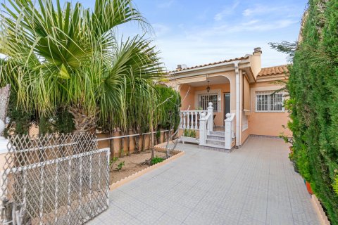 Villetta a schiera a Alicante, Spagna 2 camere da letto, 72 mq. N° 196009