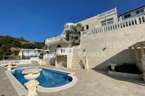 Villa for sale in Lloret de Mar, Girona, Spain 6 bedrooms, 878 sq.m. No. 160418 - photo 3
