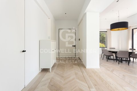 Продажа дома в Барселона, Испания 5 спален, 560м2 №160421 - фото 5