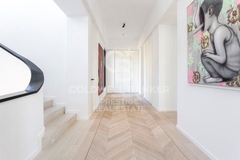 Продажа дома в Барселона, Испания 5 спален, 560м2 №160421 - фото 11