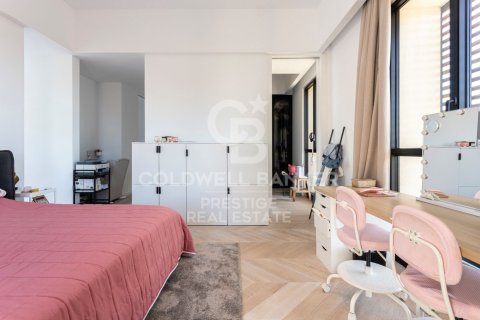 Продажа дома в Барселона, Испания 5 спален, 560м2 №160421 - фото 15