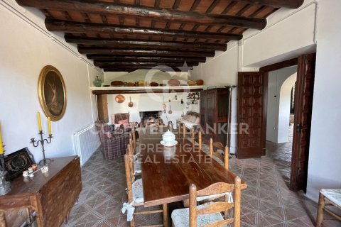 Dom w Vilanova i la Geltru, Barcelona, Hiszpania 18 sypialni, 4000 mkw. nr 160422 – zdjęcie 22