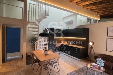 Apartment à vendre à Barcelona, Espagne, 2 chambres, 83 m2 No. 160419 - photo 18