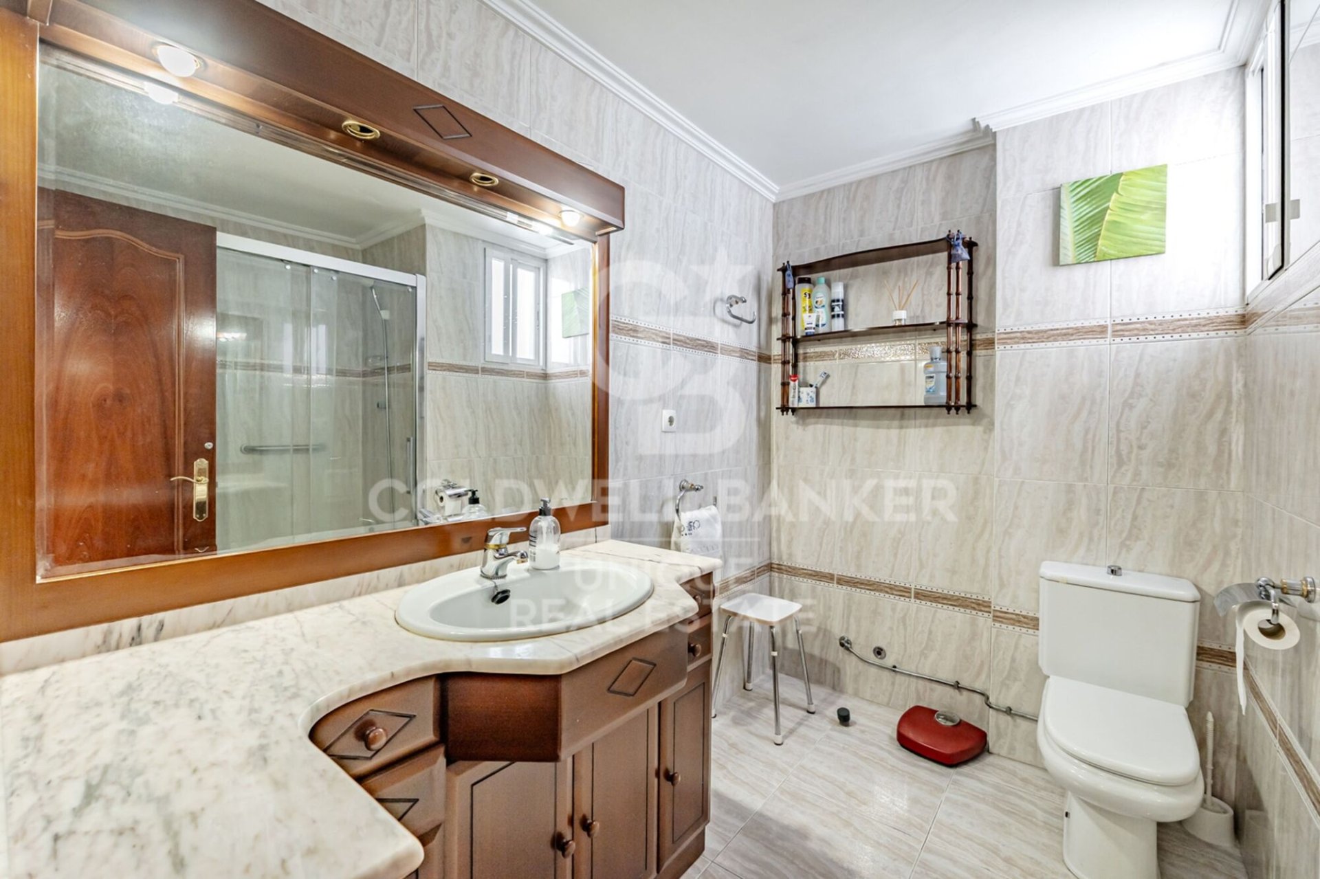 Appartamento a Madrid, Spagna 4 camere da letto, 208 mq. N° 178636