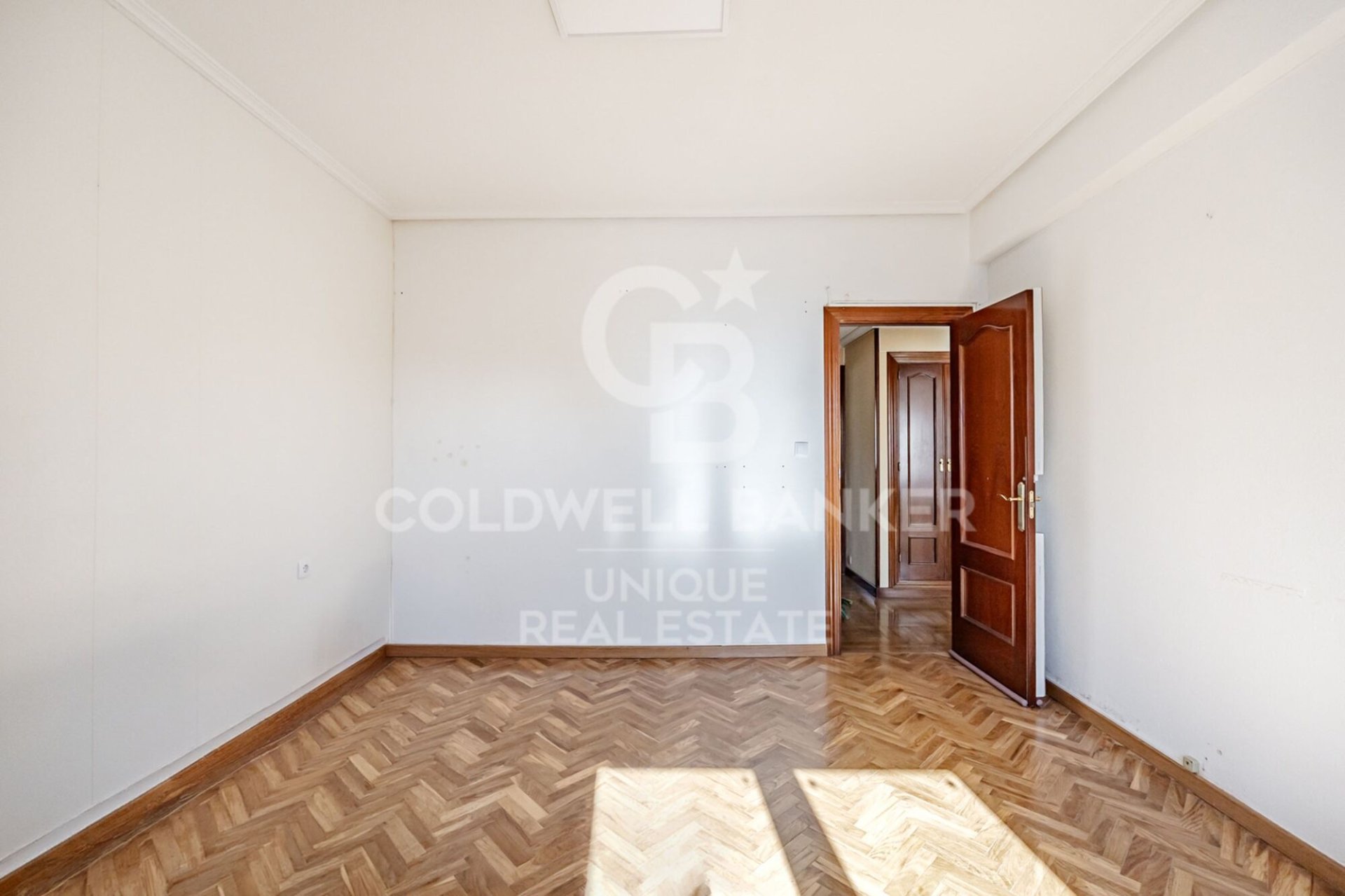 Appartamento a Madrid, Spagna 4 camere da letto, 208 mq. N° 178636