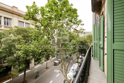 Apartment à vendre à Barcelona, Espagne, 3 chambres, No. 178635 - photo 25
