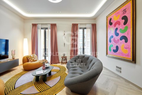 Apartment à vendre à Barcelona, Espagne, 3 chambres, No. 178635 - photo 8