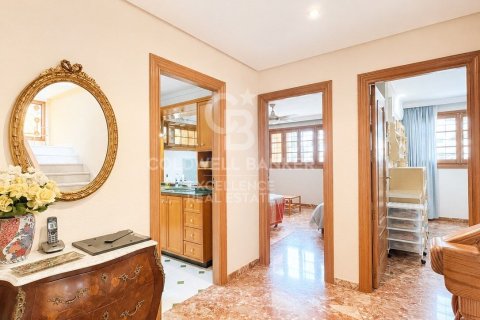 Villa à vendre à Torrent, Valencia, Espagne, 7 chambres, 996 m2 No. 178640 - photo 30