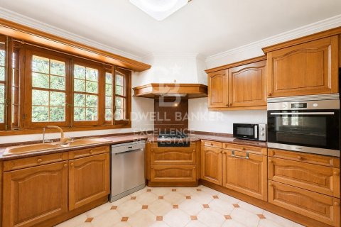 Villa à vendre à Torrent, Valencia, Espagne, 7 chambres, 996 m2 No. 178640 - photo 15