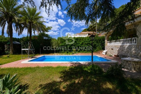 Villa à vendre à Torrent, Valencia, Espagne, 7 chambres, 996 m2 No. 178640 - photo 2