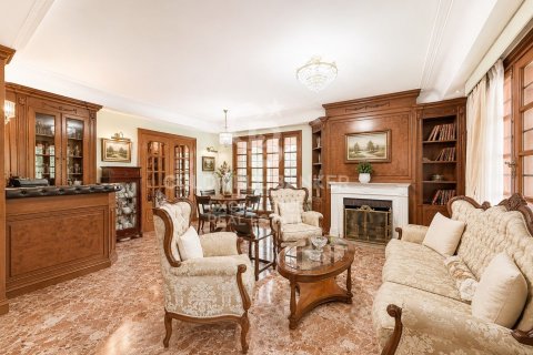 Villa à vendre à Torrent, Valencia, Espagne, 7 chambres, 996 m2 No. 178640 - photo 5