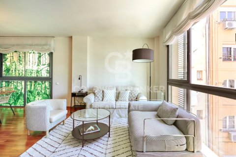 Apartment à vendre à Barcelona, Espagne, 2 chambres, 105 m2 No. 178639 - photo 8