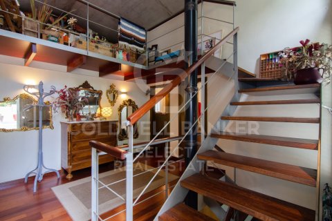 House à vendre à Cerdanyola Del Valles, Barcelona, Espagne, 5 chambres, 184 m2 No. 178638 - photo 4