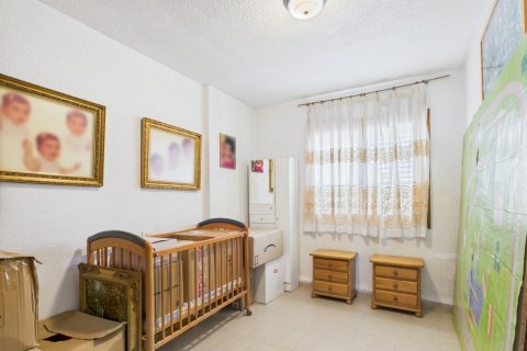 Kaupunkipientalo myytävänä Los Alcazares, Murcia, Espanja, 4 makuuhuonetta,  No. 151400 - kuva 3