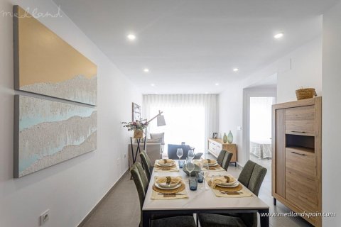 Huoneisto myytävänä La Manga del Mar Menor, Murcia, Espanja, 3 makuuhuonetta, 102 m2 No. 132964 - kuva 5