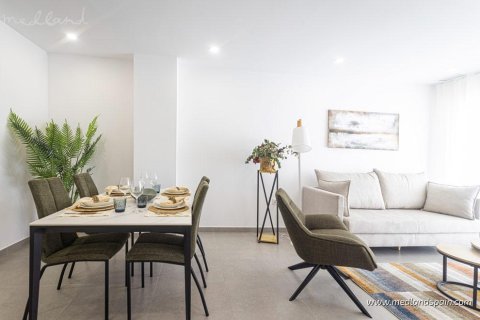Apartamento en venta La Manga del Mar Menor, Murcia, España 2 dormitorios, 91 m2 No. 132963 - foto 4