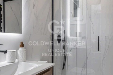 Продажа квартиры в Мадрид, Испания 3 спальни, 176м2 №158912 - фото 10