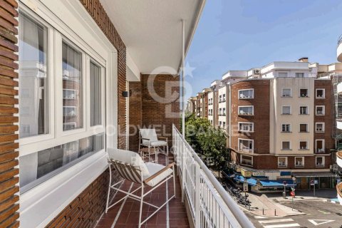 Apartment à Madrid, Espagne 3 chambres, 176 m2 No. 158912