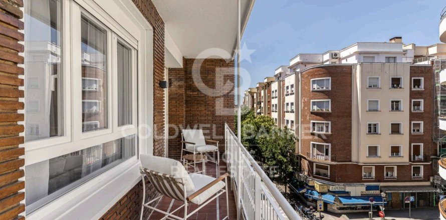 Huoneisto Madrid, Espanja 3 makuuhuonetta, 176 m2 No. 158912