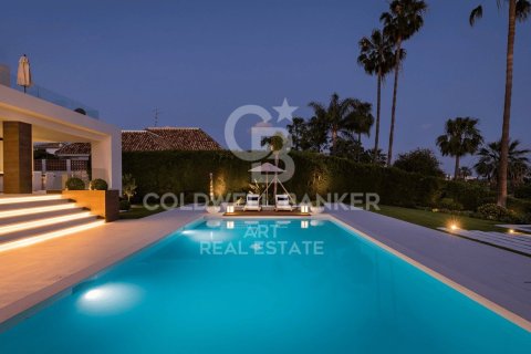 Villa en venta en Marbella, Málaga, España 6 dormitorios, 840 m2 No. 158910 - foto 17