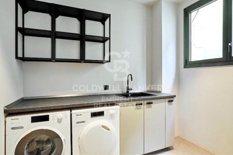 Lägenhet till salu i Barcelona, Spanien 4 sovrum, 268 kvm. Nr. 158907 - foto 17