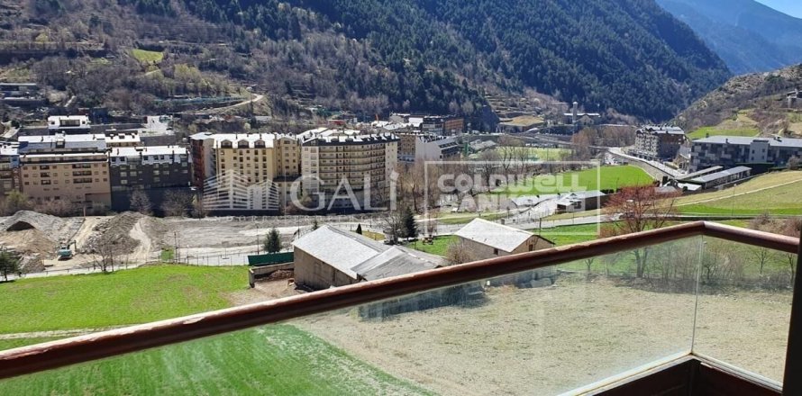 Apartment à Principado De Andorra (Ninguna Poblacion Tiene C.P.), Lleida, Espagne 2 chambres, 88 m2 No. 158911