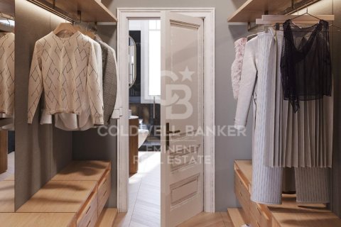 Apartament w Barcelona, Hiszpania 4 sypialnie, 237 mkw. nr 158906 – zdjęcie 20